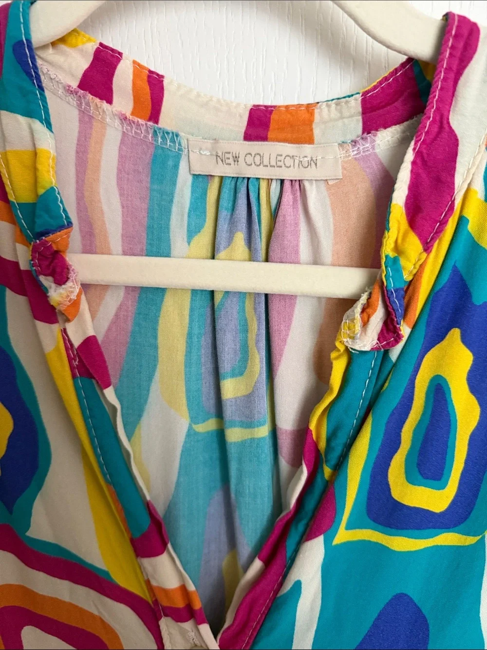 Colorful Abstract Pattern Tunic Top - Multicolor - Picture 2 of 7